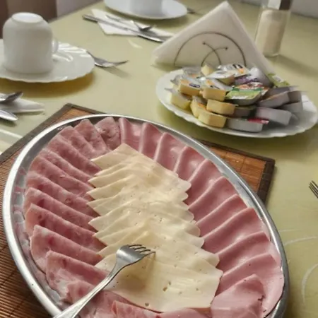 Bed & Breakfast Pansion Ana