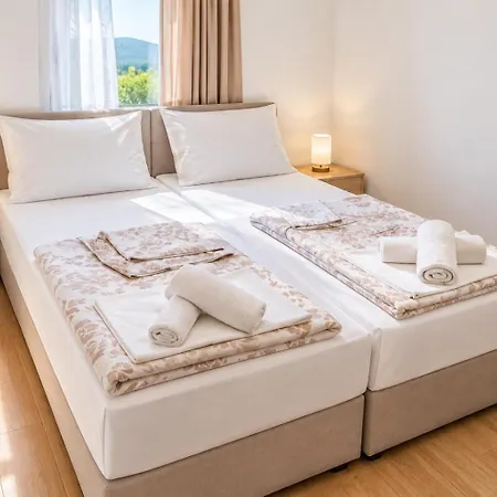 Pansion Ana Bed and breakfast