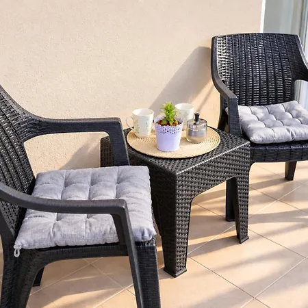 Pansion Ana Bed and breakfast 3*